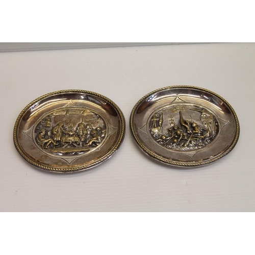 60 - Two Elkington Art Gold Bronze trinket dishes, 11cm.