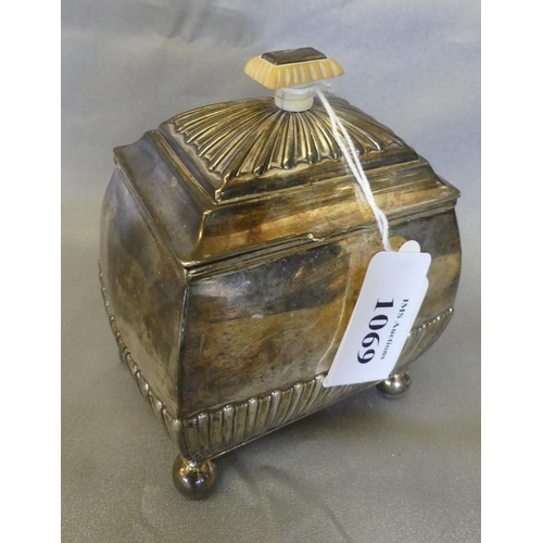 1069 - London Silver Semi-fluted Tea Caddy in Original Fitted Case (Case AF), 4.4 oz troy.