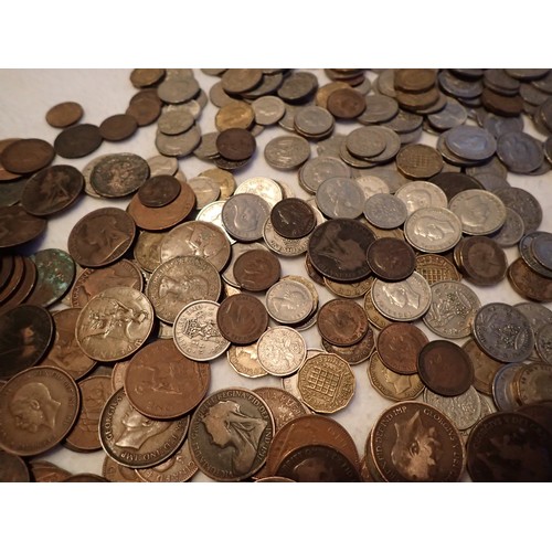 Huge amount 100's of British coins coinage inc George lll, Victorian