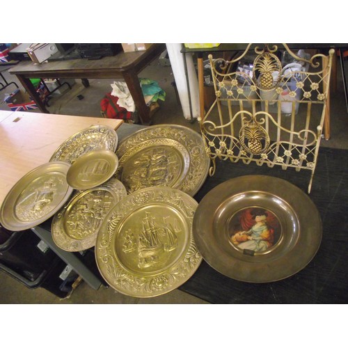 544 - Vintage Brass plaques + decorative cast iron Planter.