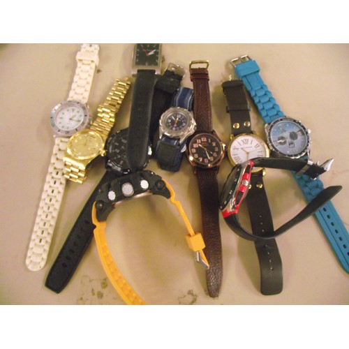 3 - 10 assorted good quality watches