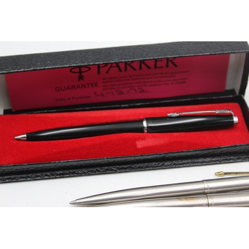 37 - ,8 x Assorted Vintage PARKER Ballpoint Pens / Biros Inc Vintage, Jotter, Boxed