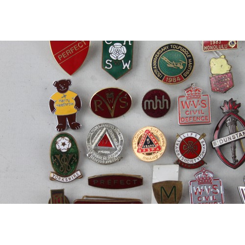272 - ,25 x Assorted Vintage ENAMEL BADGES Inc Baliff, WI, Girl Guides, Transport Etc