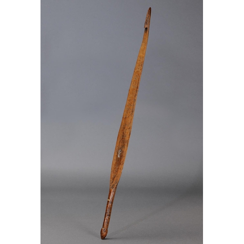 1013 - SUPERB EARLY INCISED SPEAR THROWER (WOOMERA), VICTORIA, Carved and engraved hardwood (with custom st... 