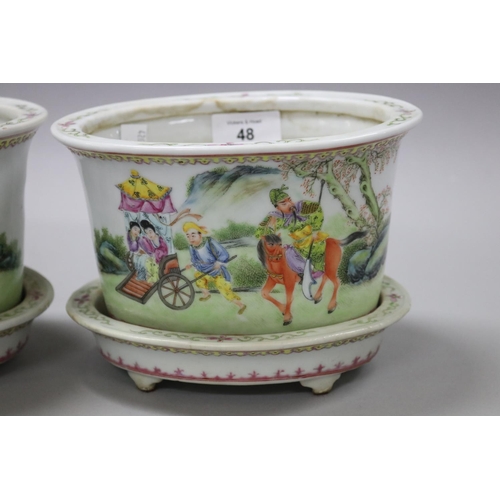 48 - Pair of Chinese porcelain hand painted oval jardinieres and stands, each approx 14cm H x 19cm L x 14... 