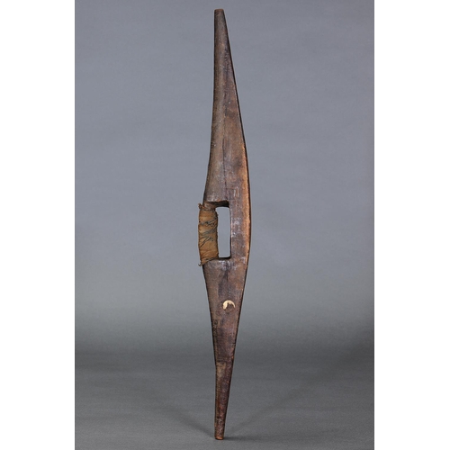 9 - EARLY PARRYING SHIELD, DARLING RIVER REGION, NEW SOUTH WALES, Carved and engraved hardwood and early... 