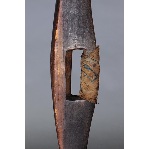 9 - EARLY PARRYING SHIELD, DARLING RIVER REGION, NEW SOUTH WALES, Carved and engraved hardwood and early... 