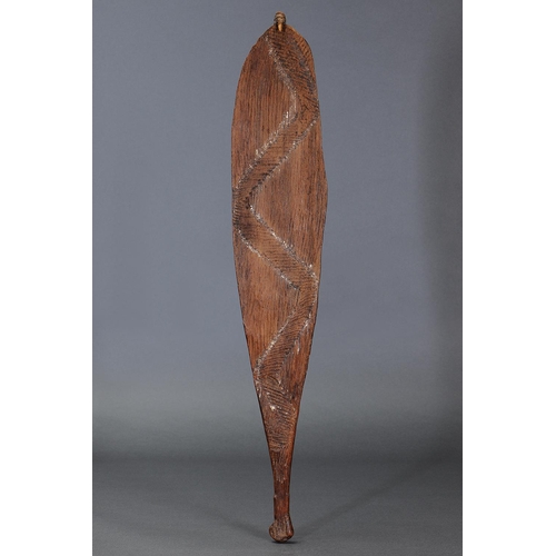 10 - EARLY INCISED SPEAR THROWER (WOOMERA), WESTERN AUSTRALIA, Carved and engraved hardwood and natural p... 