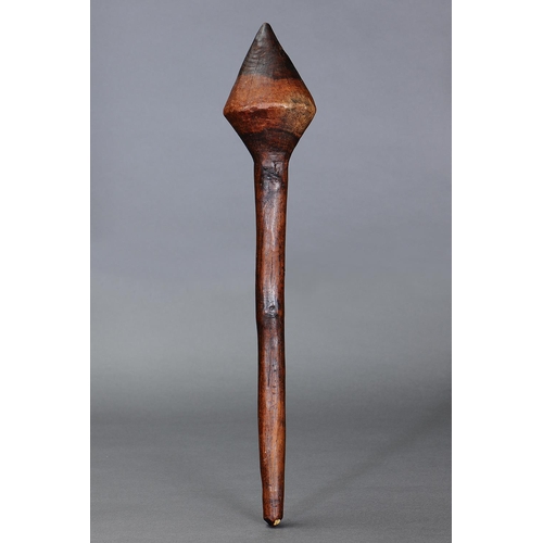 27 - EARLY BULBOUS CLUB, MURRAY RIVER REGION, SOUTH EAST VICTORIA, Carved hardwood (with custom stand) Cl... 
