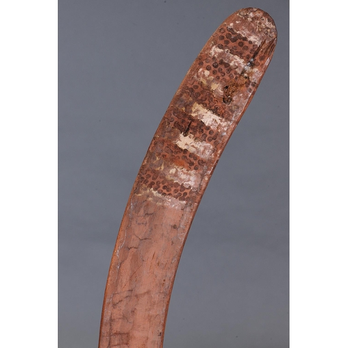 46 - PAINTED CEREMONIAL BOOMERANG, CENTRAL AUSTRALIA, Carved and engraved hardwood and natural pigment (w... 