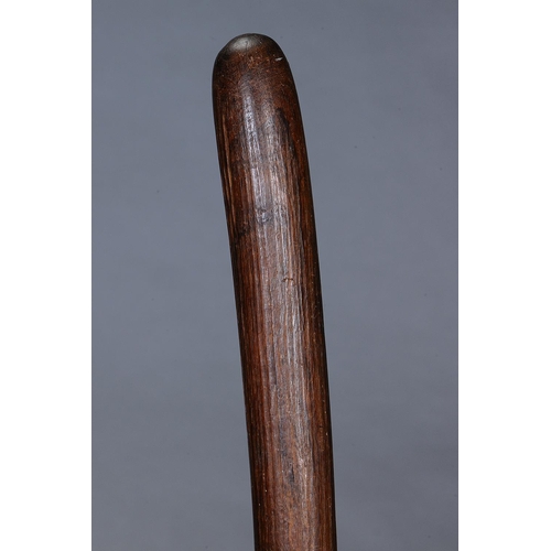 60 - EARLY POLE CLUB, SOUTH AUSTRALIA, Carved and engraved hardwood (with custom stand) Decorated with fi... 