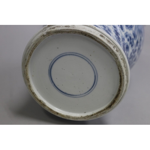 8 - Large antique Chinese phoenix blue and white porcelain Yen Yen vase, likely Kangxi period, Ex privat... 