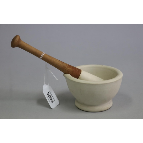 3009 - Antique Wedgwood mortar and pestle small example, approx 6cm H x 10cm Dia