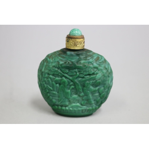 3132 - Malachite green glass snuff bottle, approx 6.5cm H x 6cm W