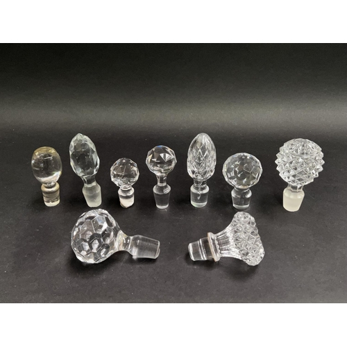 19 - Assortment of antique and vintage decanter stoppers