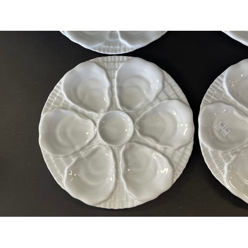 1020 - Set of six German white china oyster plates. Marked for Bauscher Weiden Germany, each approx 25cm (6... 