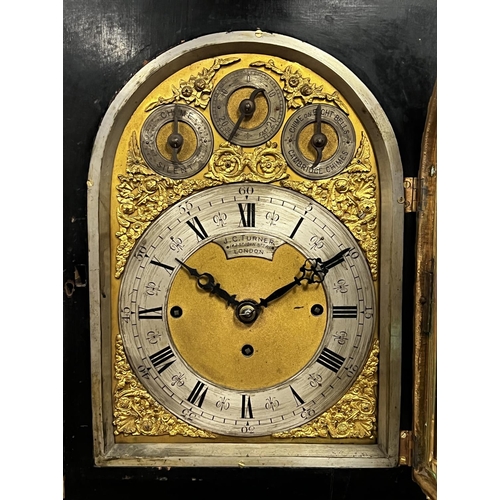 1001 - Antique Victorian George II revival bracket clock of large size by J.C. Turner of London. The arch t... 